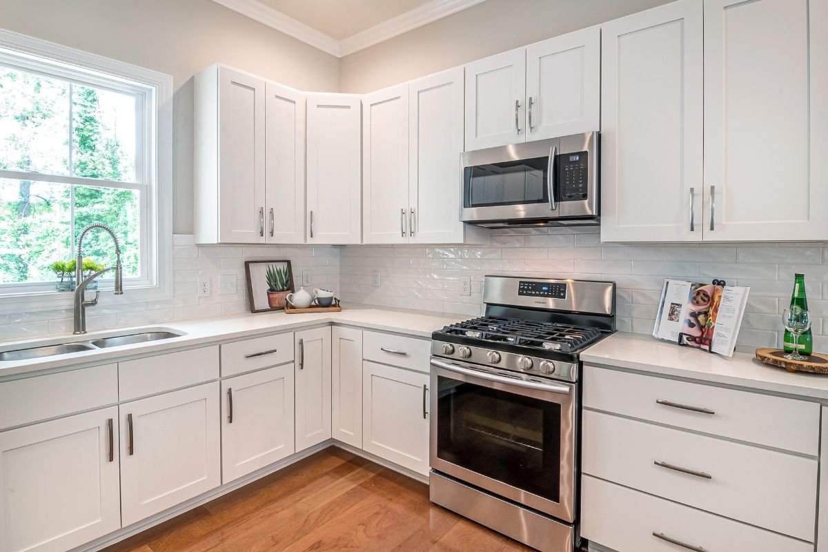 Microwave vs. Conventional Oven